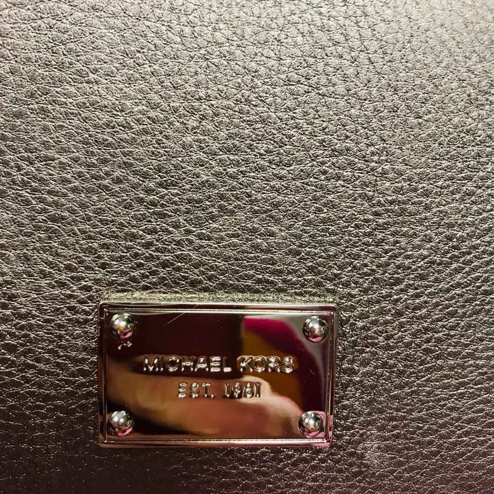 MICHAEL KORS Silver Tablet Folio Case
